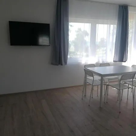 Sostoi Apartmanhaz * Siofok