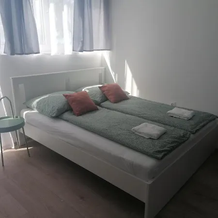 Sostoi Apartmanhaz Siofok